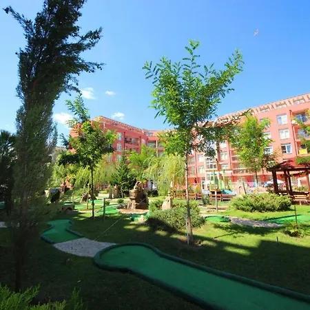 в рейнбоу 3 * Sluneční pobřeží